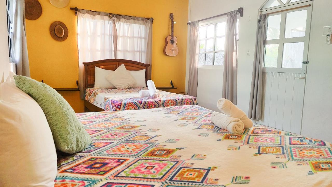 Quiet Centric Rooms Holbox Eksteriør bilde